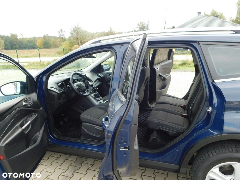 Ford Kuga 2.0 TDCi FWD Titanium - 13