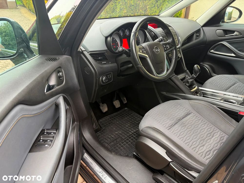 Opel Zafira 2.0 CDTI Cosmo EcoFLEX S&S - 2