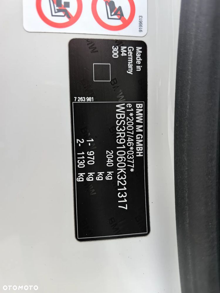 BMW M4 Coupe DKG - 39
