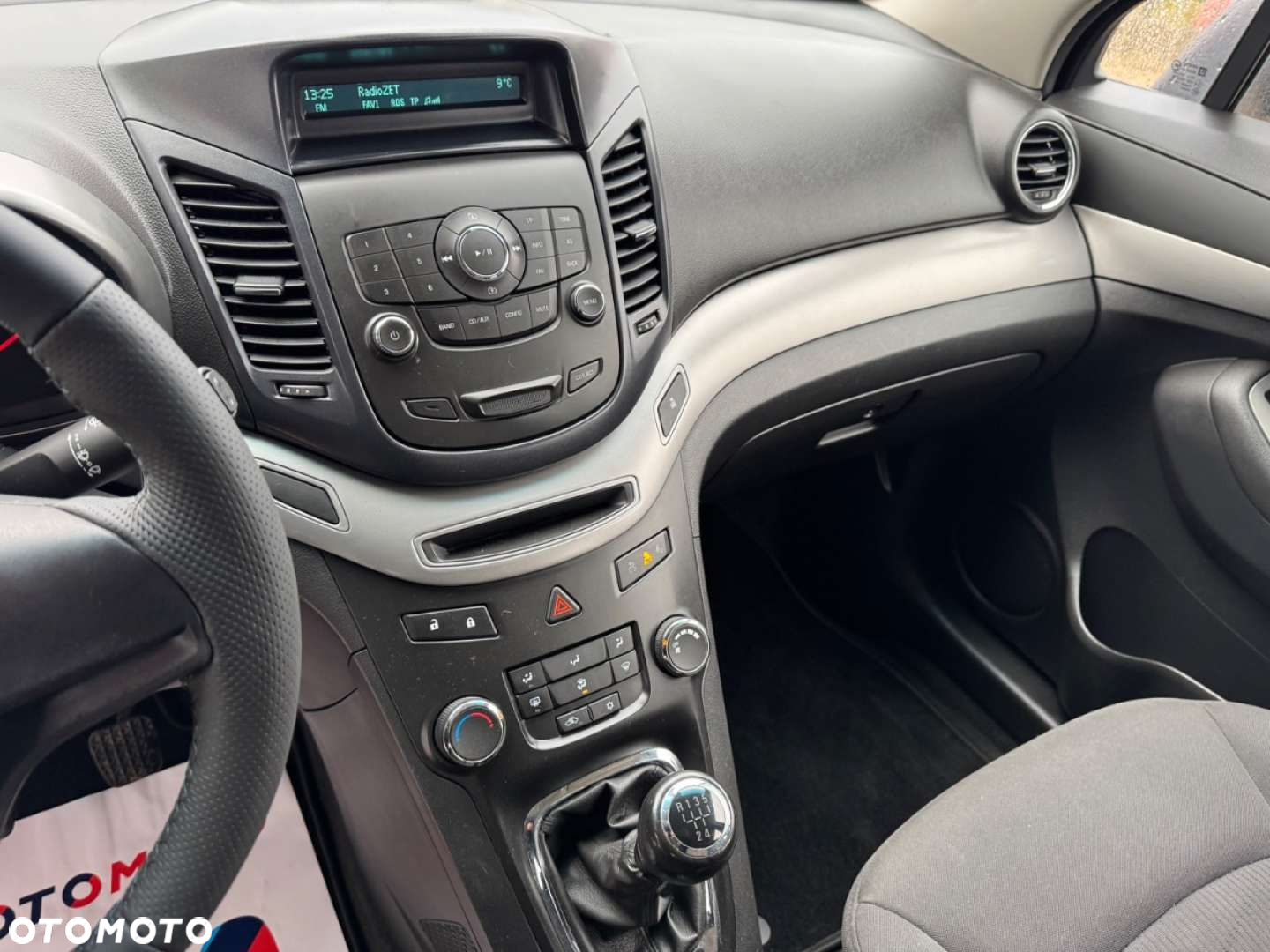 Chevrolet Orlando - 24