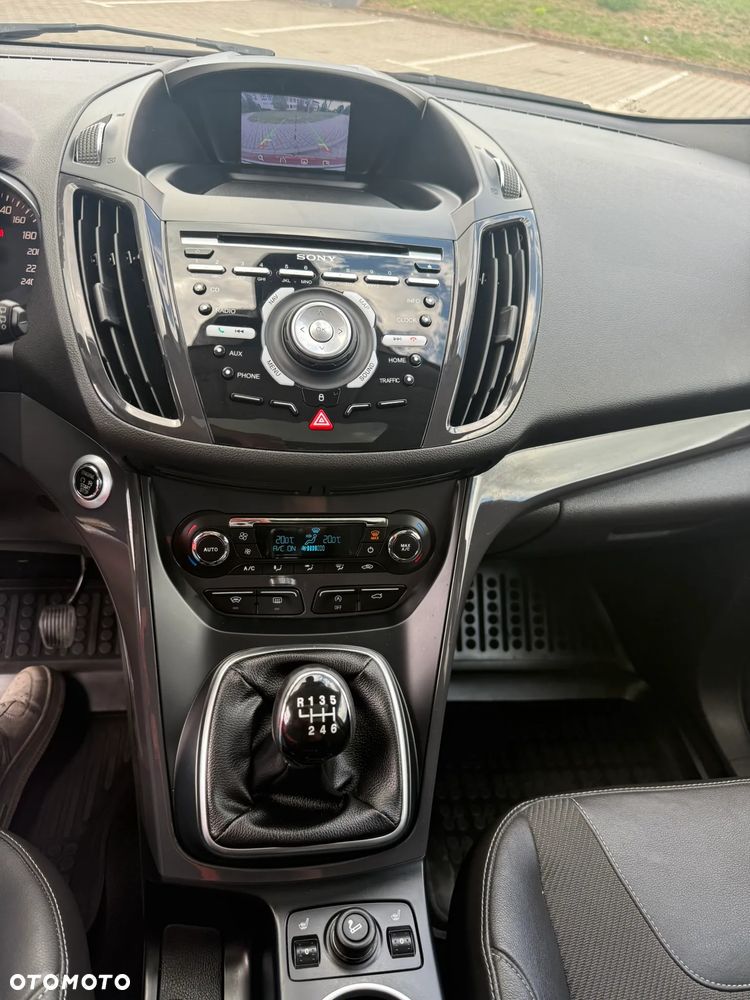 Ford Kuga 2.0 TDCi 4WD Titanium Plus - 22