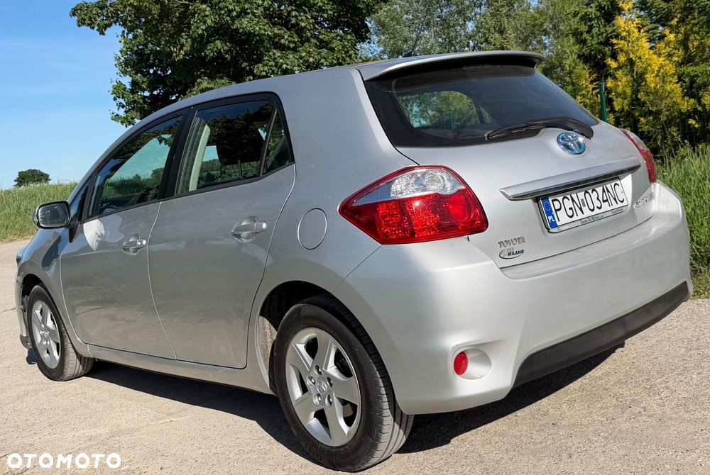 Toyota Auris 1.8 HSD Sol - 15