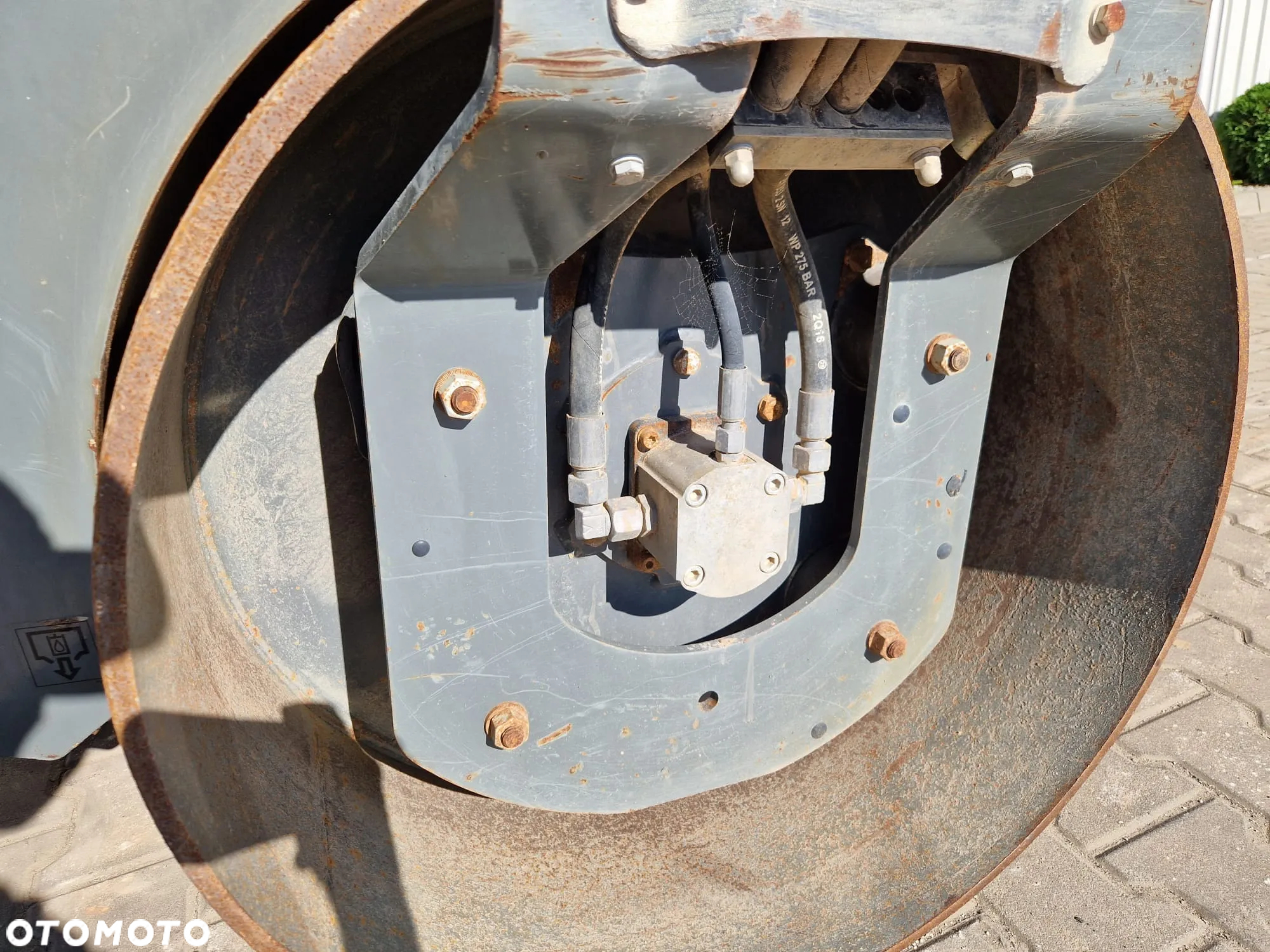 Wacker Neuson - 12