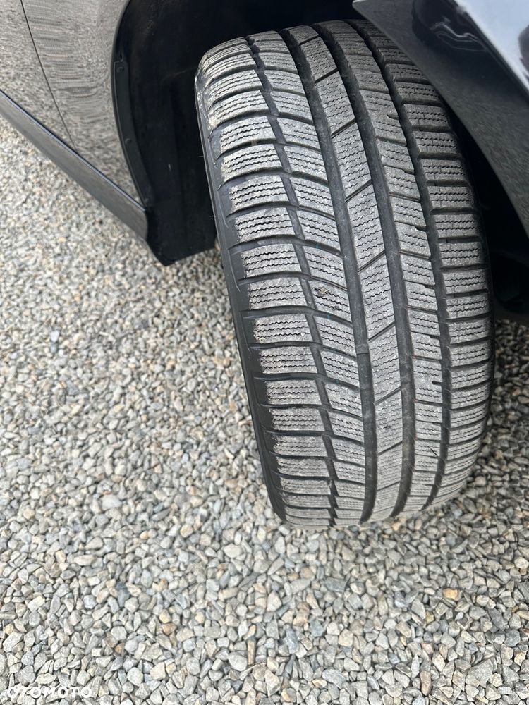 BMW Seria 3 - 18