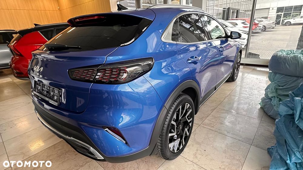 Kia XCeed 1.6 T-GDI Tribute DCT - 4