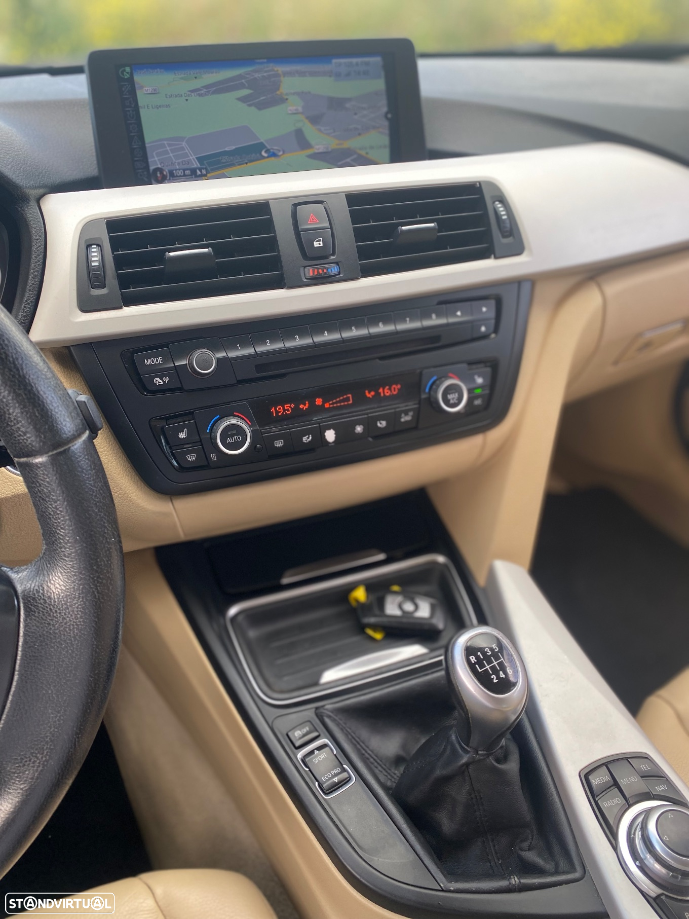 BMW 320 d Touring EfficientDynamics Line Sport - 21