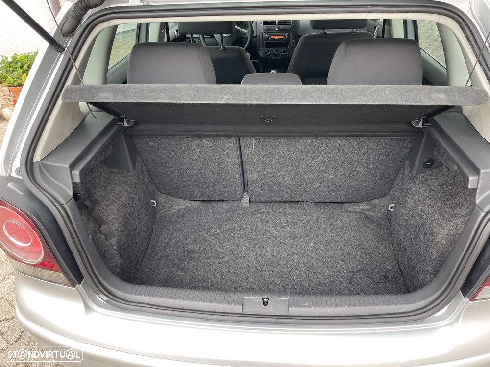 VW Polo 1.2 Confortline - 12