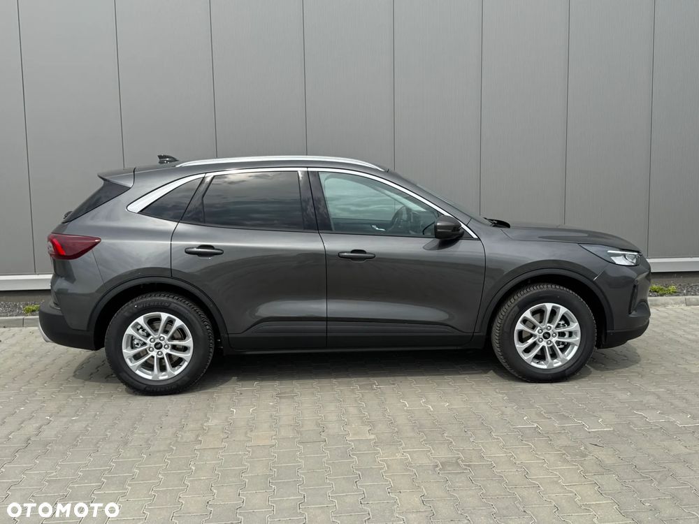 Ford Kuga ver-2-5-fhev-awd-titanium-ecvt - 15