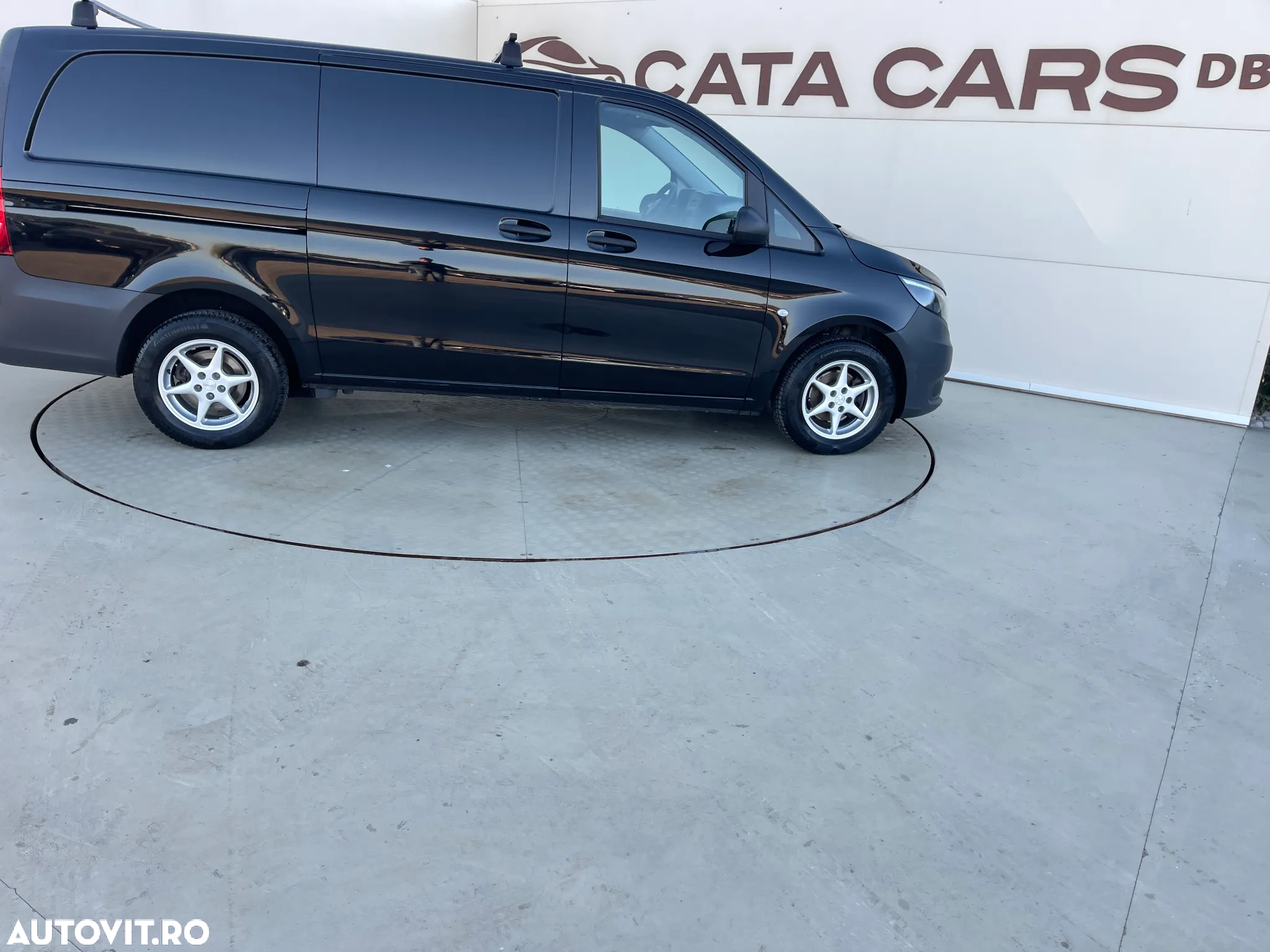 Mercedes-Benz Vito 114CDI LUNG USI SPATE - 18