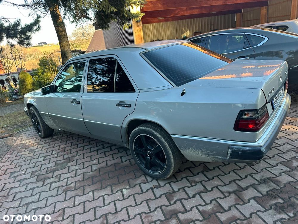 Mercedes-Benz W124 (1984-1993) - 9