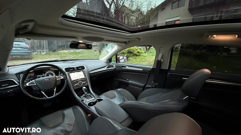 Ford Mondeo 2.0 TDCI PowerShift Titanium - 23