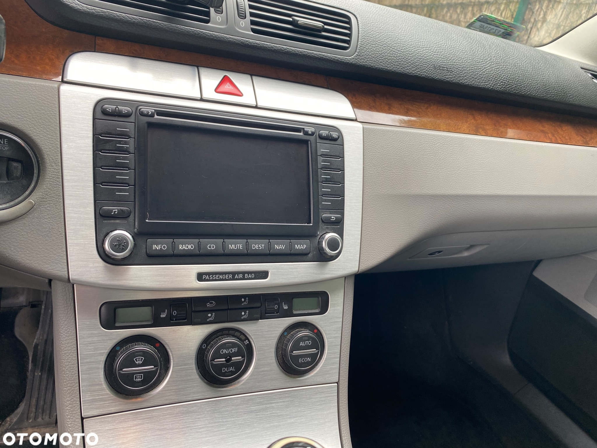 Volkswagen Passat - 23