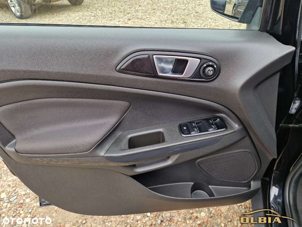 Ford EcoSport - 27