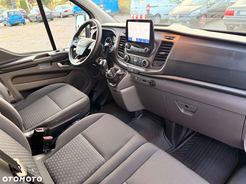 Ford Transit Custom - 23