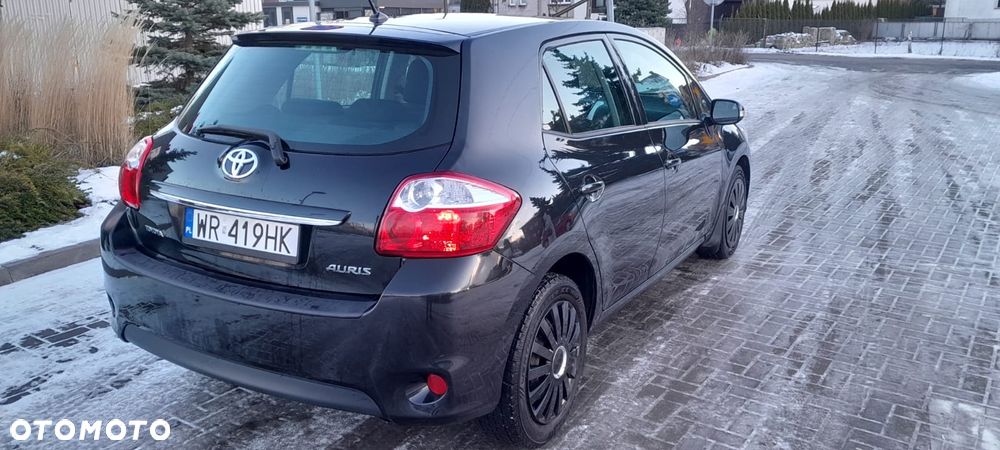 Toyota Auris 1.33 VVT-i - 5