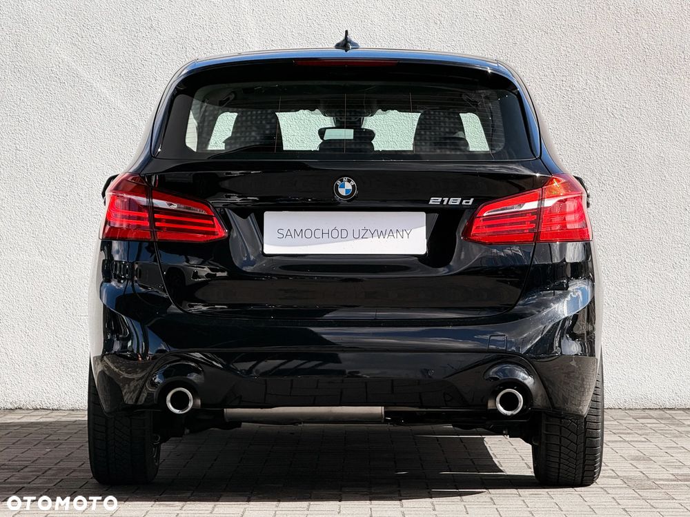 BMW Seria 2 218d - 6