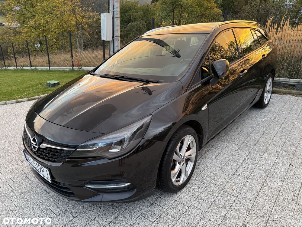 Opel Astra 2021 photo 2