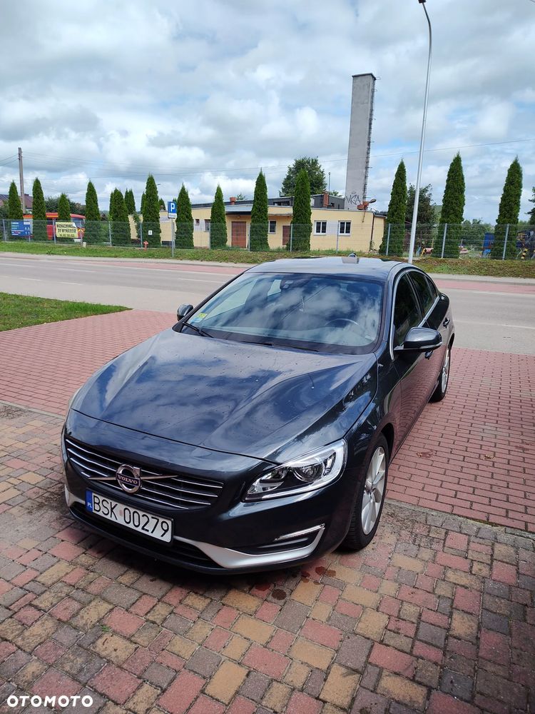 Volvo S60 D3 Drive-E R-Design Kinetic - 2
