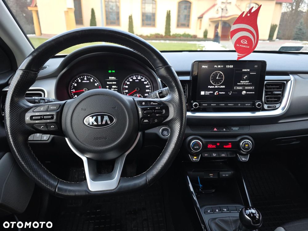 Kia Stonic 1.2 L Business Line - 13
