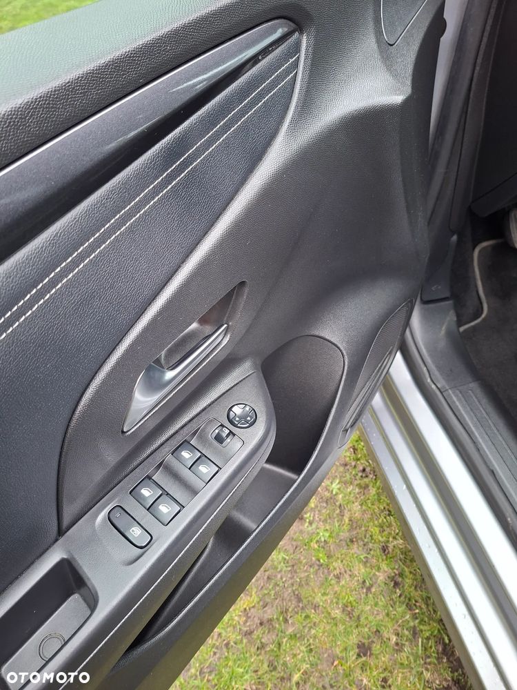 Opel Corsa 1.2 Edition S&S - 13