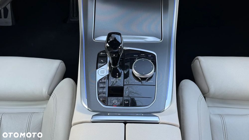 BMW X5 xDrive25d Sport-Aut - 27