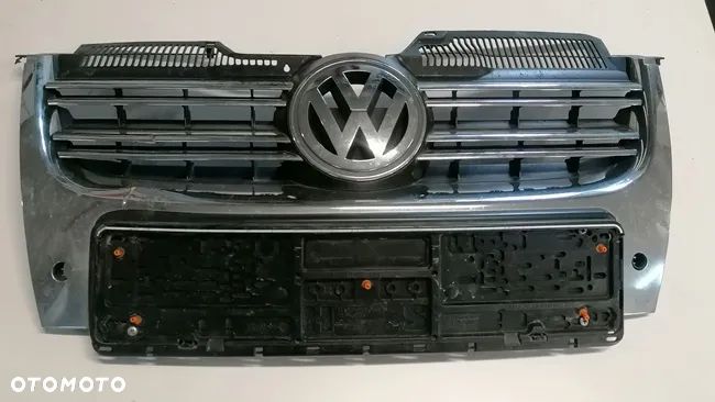 VW GOLF V KOMBI 09r GRILL ATRAPA KRATKA ZDERZAKA - 1