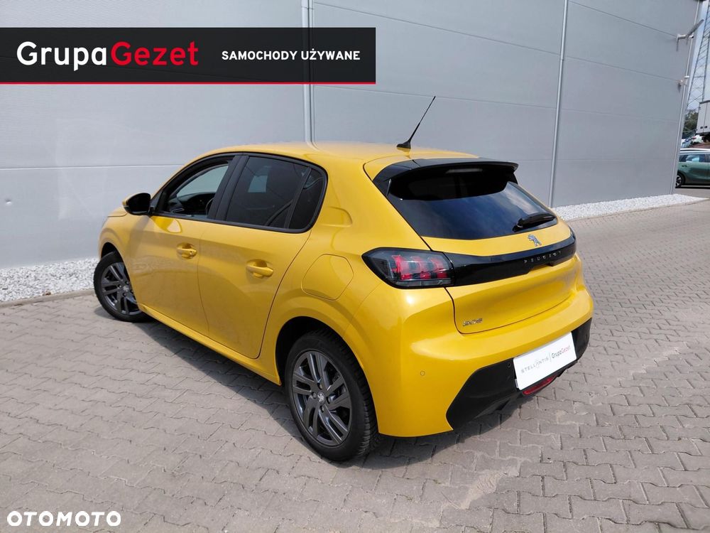 Peugeot 208 - 9