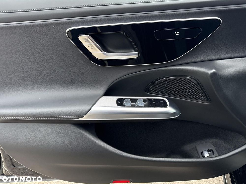 Mercedes-Benz Klasa E - 11