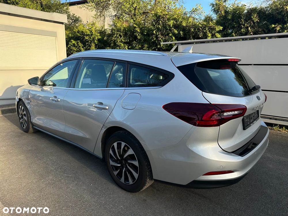 Ford Focus - 4