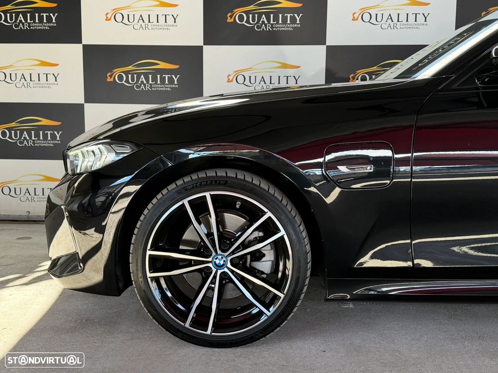 BMW 330 e Aut. M Sport - 12