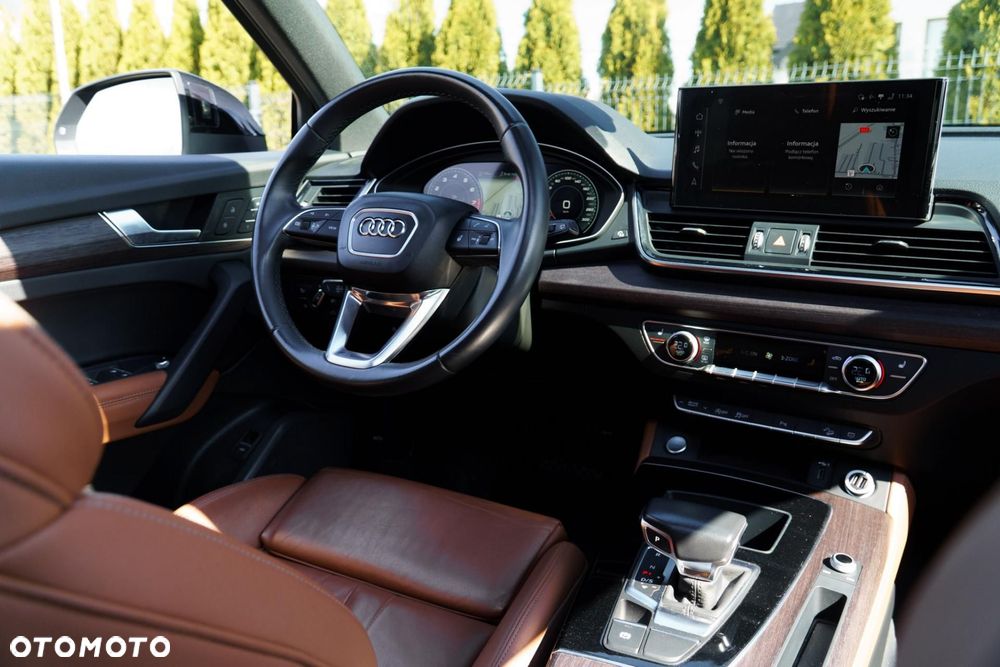 Audi Q5 Sportback - 16