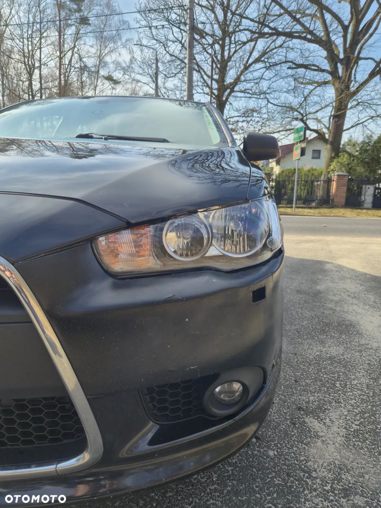 Mitsubishi Lancer 1.8 Inform - 3