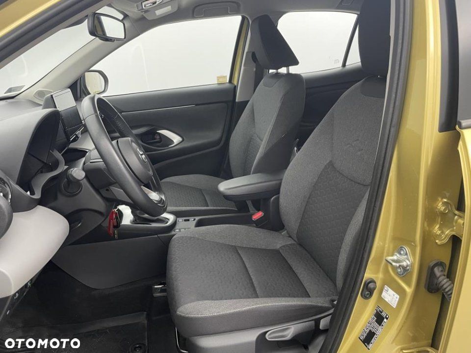 Toyota Yaris Cross - 8