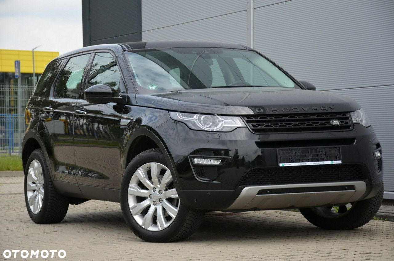 Land Rover Discovery Sport - 17