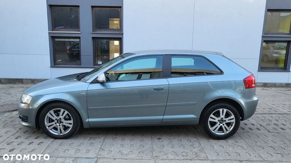 Audi A3 3-drzwiowe 2.0 TDI DPF Ambiente - 6