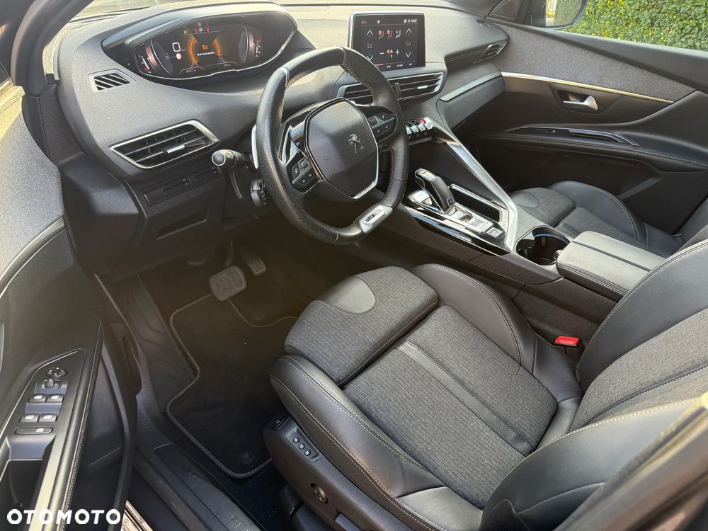 Peugeot 5008 BlueHDi 130 EAT8 GT - 14