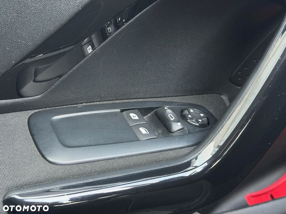 Peugeot 208 1.4 HDi Active Pack - 19