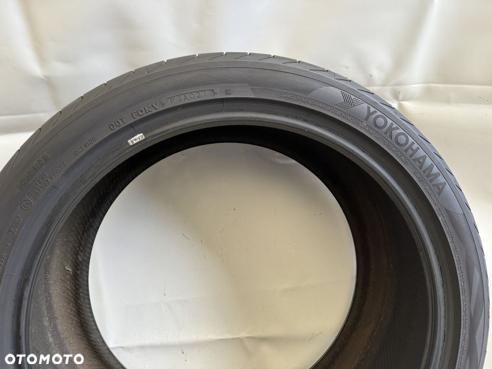 295/35/21 Yokohama Advan Sport V105 N-2 SUV 107Y - 3