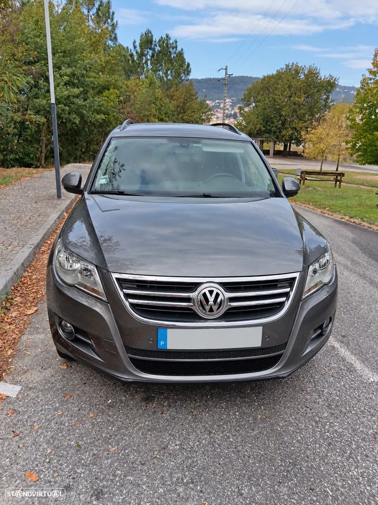 VW Tiguan - 1