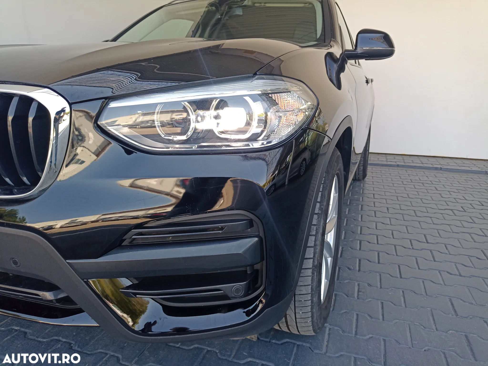 BMW X3 xDrive25d AT Advantage - 31
