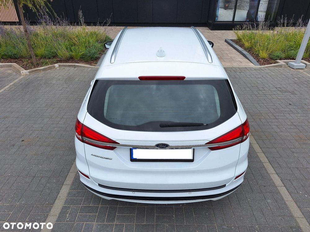 Ford Mondeo 2.0 EcoBlue Titanium - 11