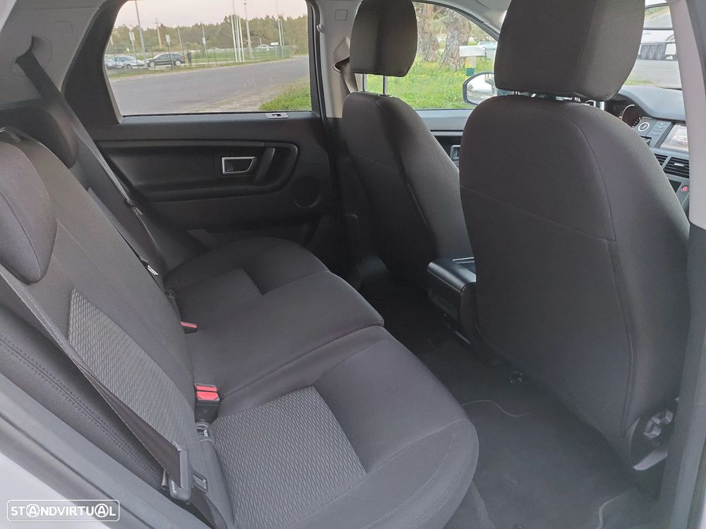 Land Rover Discovery Sport 2.0 TD4 HSE - 18