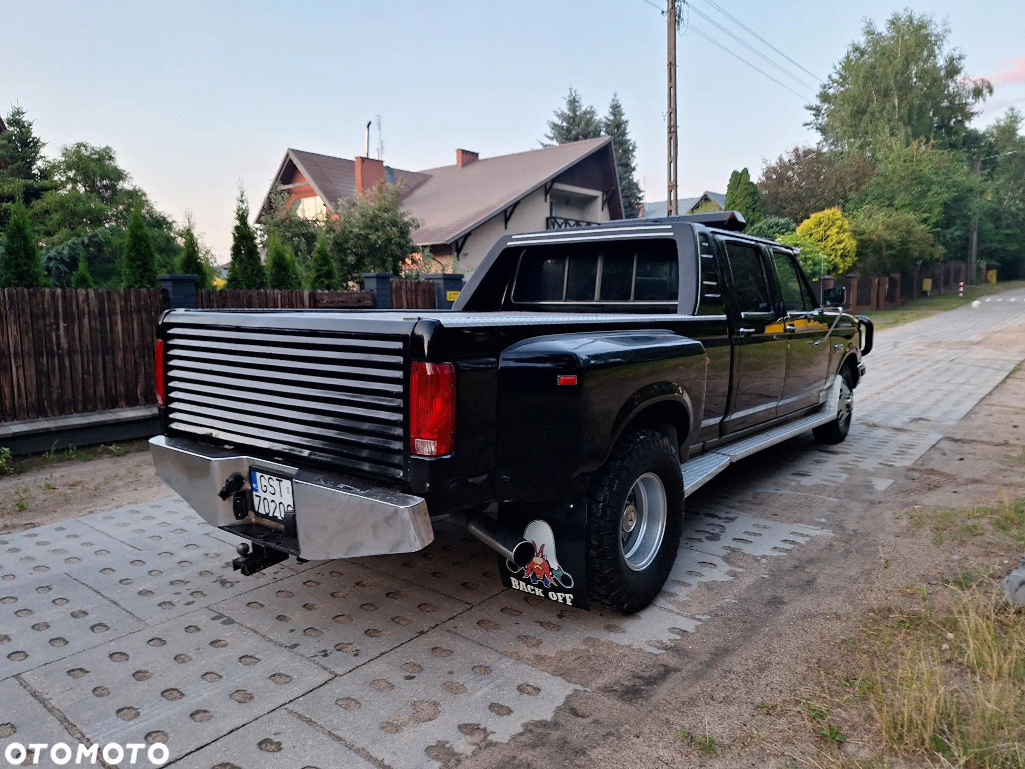 Ford F350 - 8