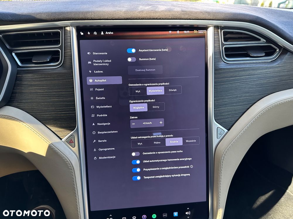 Tesla Model S Performance - 24