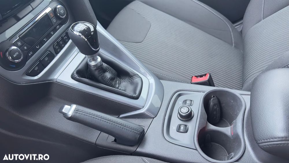 Ford Focus 1.0 EcoBoost Start Stop Titanium - 26