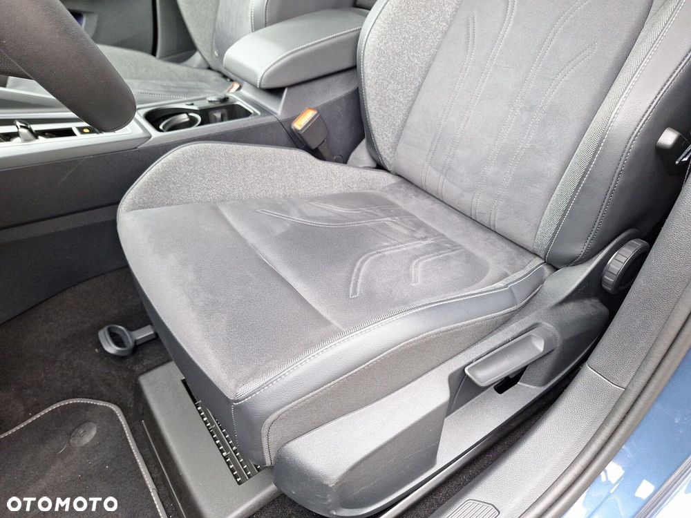 Volkswagen Golf Variant 1.5 eTSI mHEV Life DSG - 12