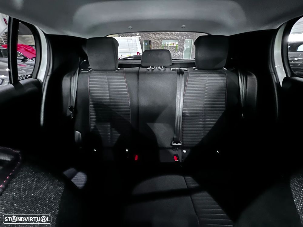 Peugeot 208 1.2 PureTech Active Pack - 6