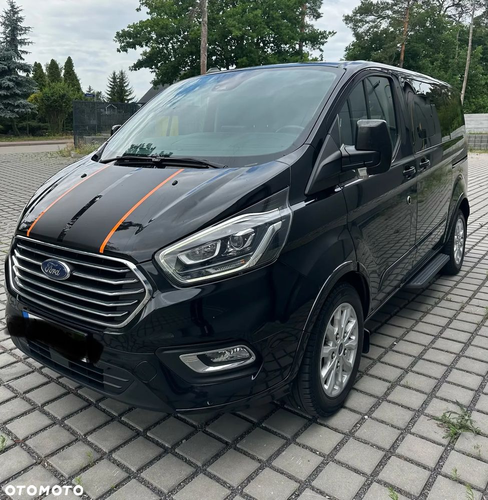 Ford Tourneo Custom - 4