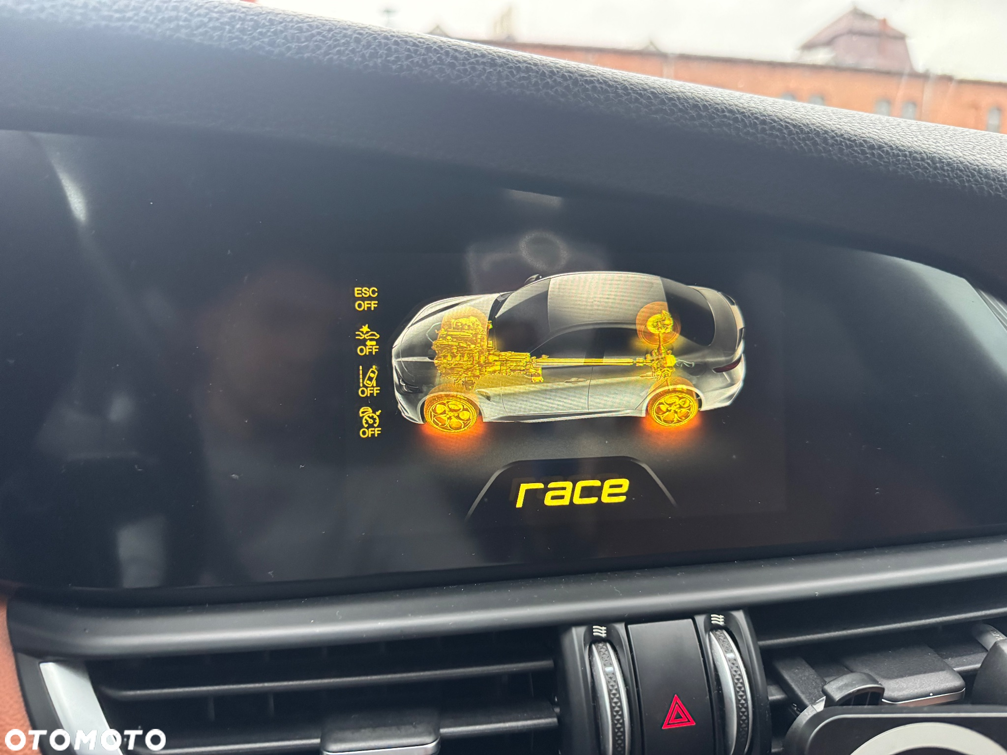 Alfa Romeo Giulia 2.0 Turbo 16V AT8 Executive - 14