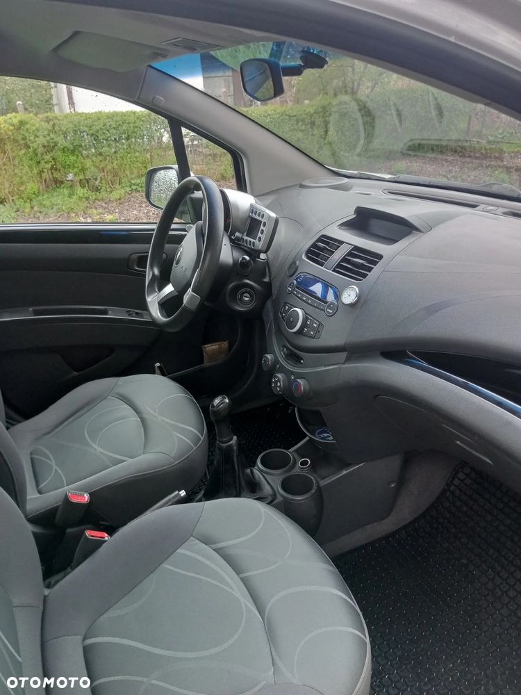 Chevrolet Spark - 11